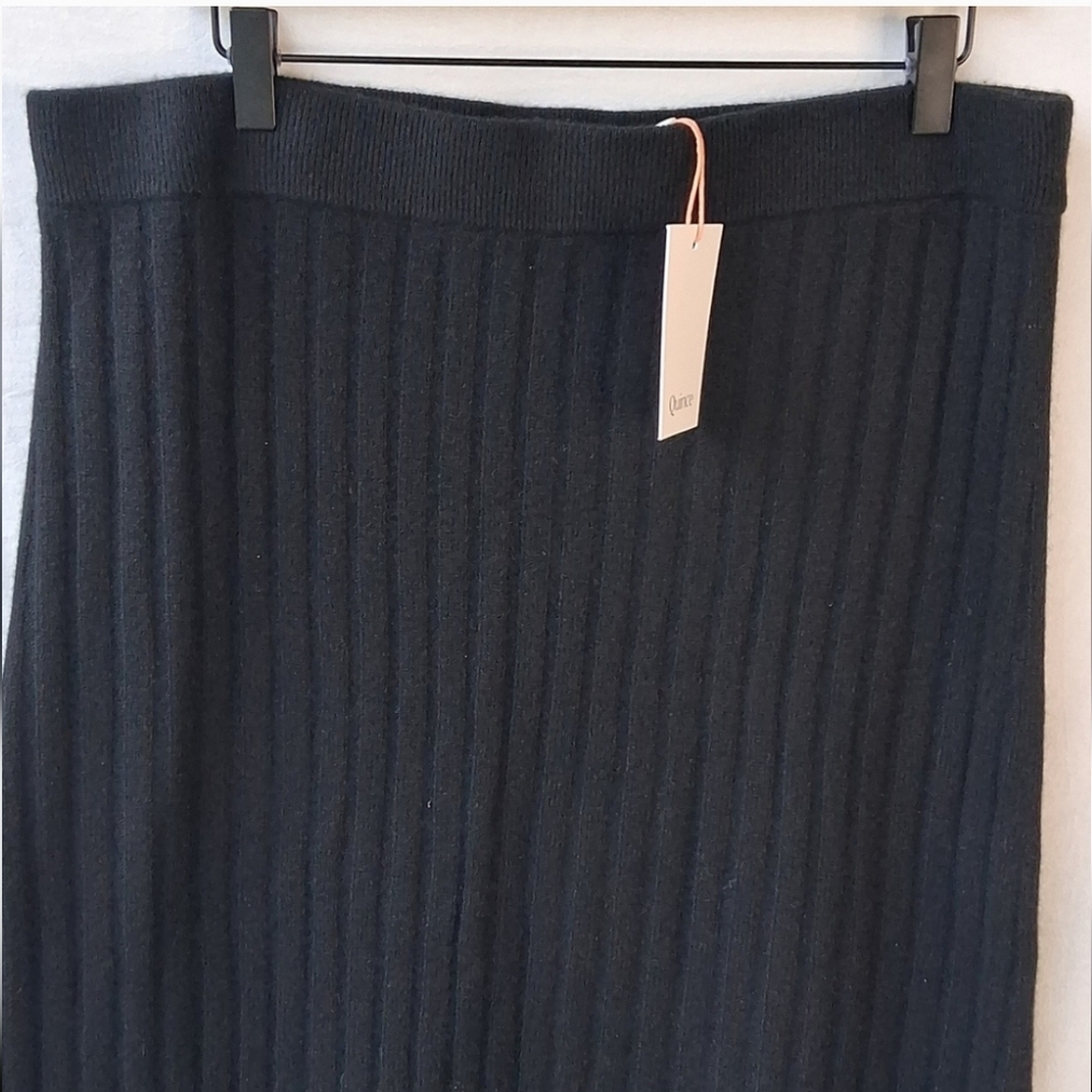 Quince 100% Mongolian Cashmere Midi Skirt Bkack Size XL - Picture 6 of 6